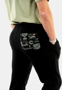 Ellesse Pantaloni SportiviNoir Uomo Pantaloni EL922E04Y-Q11 -Ellesse 0ff7adf8d44b4149a6702c824b4ba7e8