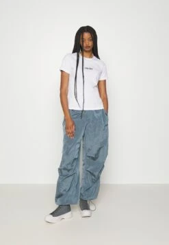 Ellesse SvettaT-Shirt BasicWhite Donna T-shirt E Top EL921D0C1-A11 -Ellesse 1174694209074fb0a730fe7fe15ed607