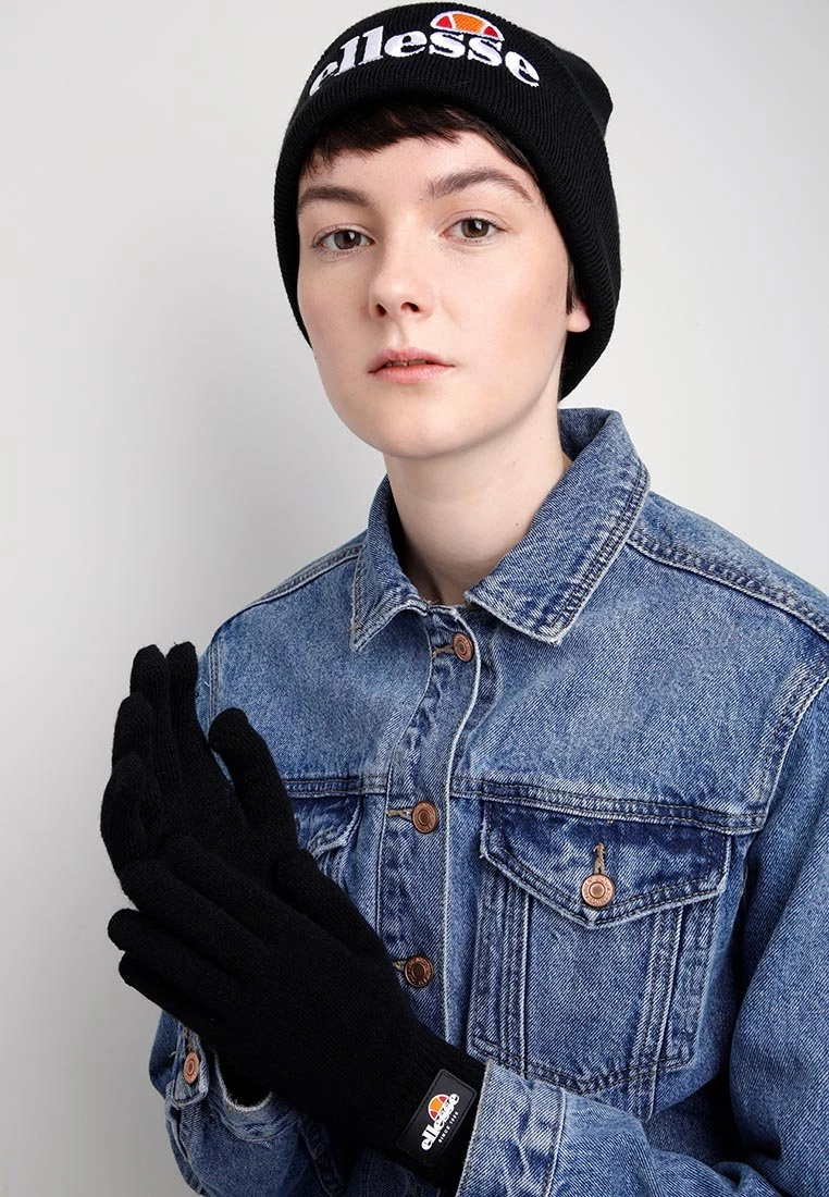 Velly & Bubb SetBerrettoBlack Uomo Cappellie berretti EL954P002-Q11 Ellesse Velly & Bubb SetBerrettoBlack Uomo Cappellie Berretti EL954P002-Q11 -Ellesse 1a6c7f4e8a3048dfb89083a5cf072720