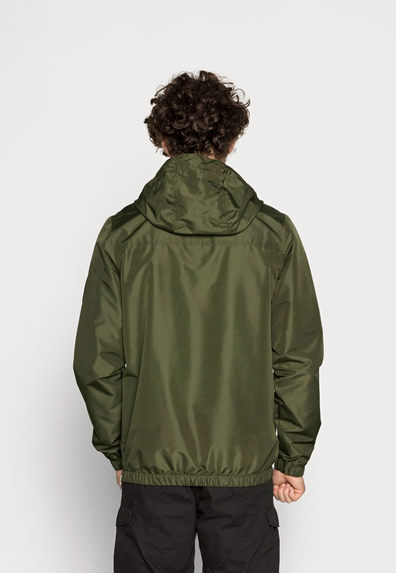 MontGiacca A VentoKhaki Uomo Giacche EL922T00S-N11 Ellesse MontGiacca A VentoKhaki Uomo Giacche EL922T00S-N11 -Ellesse 1b85c9fa204d471294cfc41db2864fc7 scaled