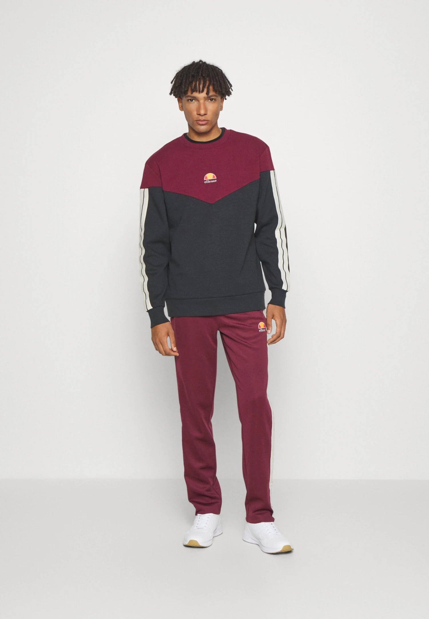 Alessie Track PantPantaloni SportiviBurgundy Uomo Pantaloni EL942E04U-G11 Ellesse Alessie Track PantPantaloni SportiviBurgundy Uomo Pantaloni EL942E04U-G11 -Ellesse 1fdf88768bbe4138b40f35fe8512e3b8 scaled
