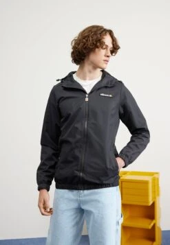 Ellesse RazzoGiacca LeggeraBlack Uomo Giacche EL922T09P-Q11