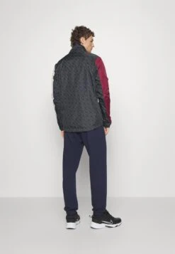 Ellesse Prospero JacketGiacca SportivaBlack Uomo Abbigliamento EL942F03H-Q11 4 Ellesse Prospero JacketGiacca SportivaBlack Uomo Abbigliamento EL942F03H-Q11 -Ellesse 20829ca9ca4a4858a5db64af56d1ba56