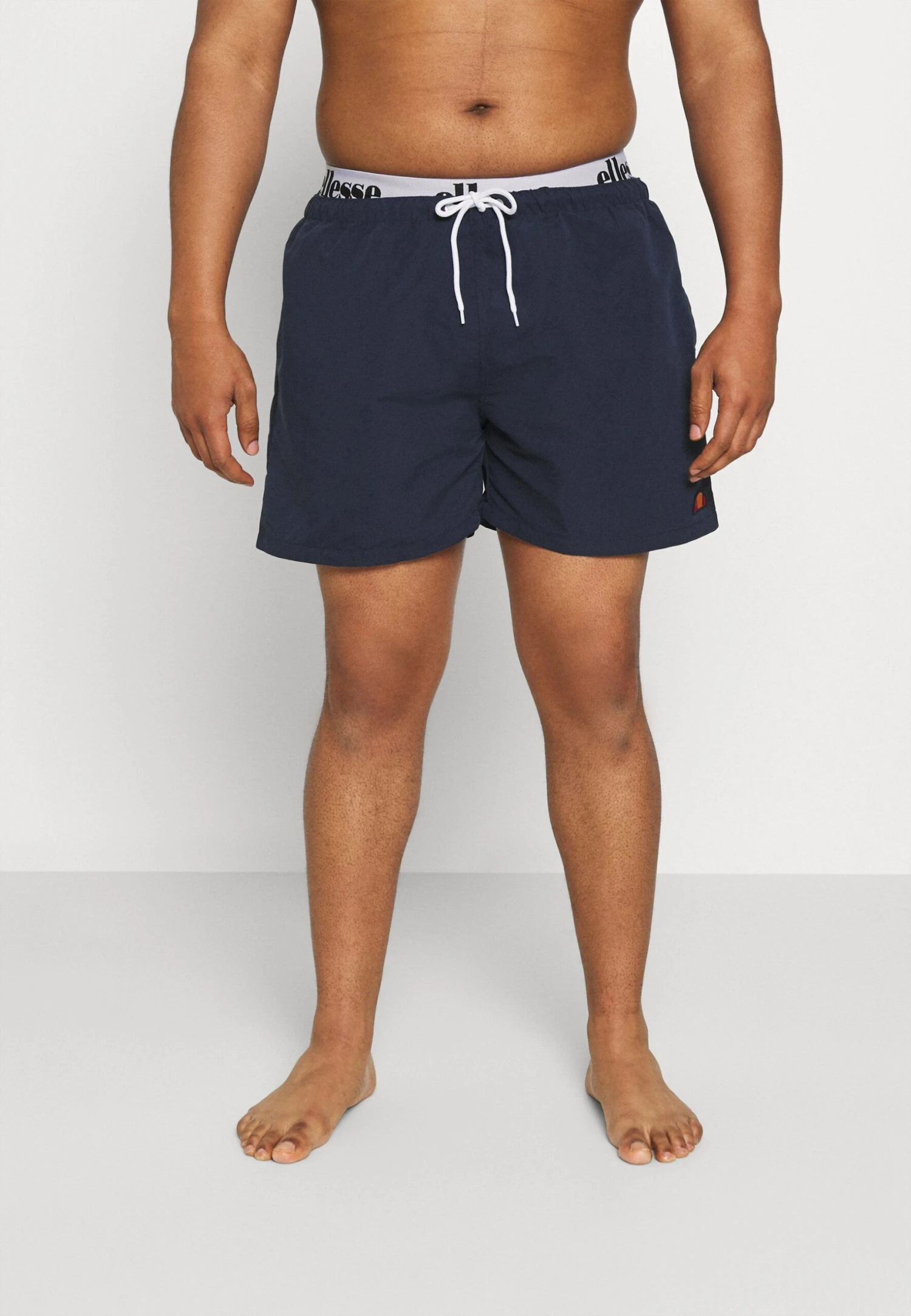 Teynor - Shorts Da Mare - Navy / White Ellesse Teynor - Shorts Da Mare - Navy / White -Ellesse 210296ca76e747219ab3500929eaabab scaled