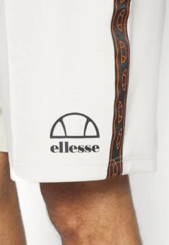Ellesse Endrizi ShortPantaloncini SportiviOff-White Uomo Bermuda EL942E04V-A11 -Ellesse 2208924973174ad2b0948d7fcf7d28b5