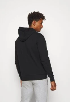 Ellesse CaslinoFelpa Con CappuccioBlack Uomo Maglieria E Felpe EL942G00O-Q11 4 Ellesse CaslinoFelpa Con CappuccioBlack Uomo Maglieria E Felpe EL942G00O-Q11 -Ellesse 243602cbce8d4e5d8fcba7a904fc160f