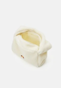 Ellesse Wilma Handbag UnisexBorsa A TracollaOff White Uomo Accessori EL954H03B-A11 -Ellesse 34e451f7d1d246f394636d77bc6b01f6