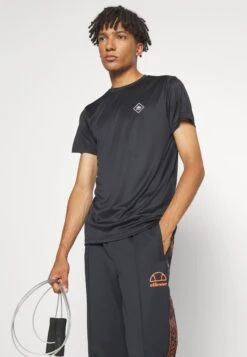 Ellesse Samueli TeeT-Shirt Con StampaBlack Uomo Abbigliamento EL942D054-Q11 -Ellesse 445f8b381315476f926b61266e1c41a7
