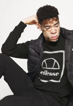 Ellesse OrionFelpaBlack Uomo Maglieria E Felpe EL922S05M-Q11 6 Ellesse OrionFelpaBlack Uomo Maglieria E Felpe EL922S05M-Q11 -Ellesse 4a9988f9e6ef4bbfb2cb62658ea5e8ad