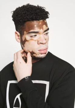 Ellesse OrionFelpaBlack Uomo Maglieria E Felpe EL922S05M-Q11 5 Ellesse OrionFelpaBlack Uomo Maglieria E Felpe EL922S05M-Q11 -Ellesse 4bd7fe2d083b423780b4bd2a4f62c9e9