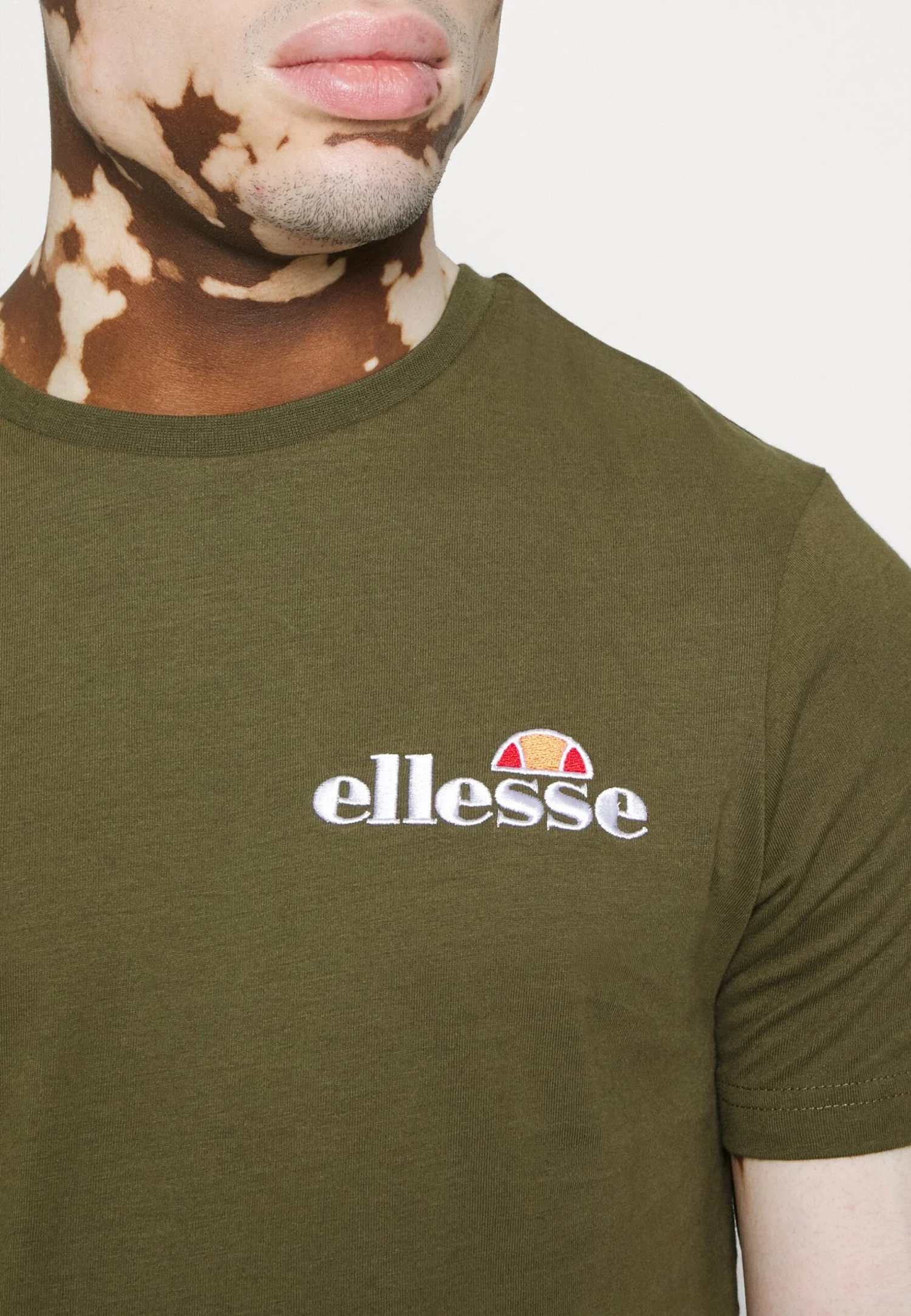 VoodooT-Shirt Con StampaKhaki Uomo T-shirt e polo EL922O02Q-N11 Ellesse VoodooT-Shirt Con StampaKhaki Uomo T-shirt E Polo EL922O02Q-N11 -Ellesse 4ffe48cb4cf54d2abf91d2edef30bf1f scaled
