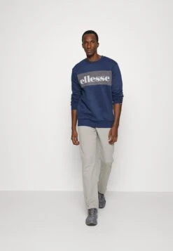 Ellesse Salia FelpaNavy Uomo Maglieria E Felpe EL942G014-K11 3 Ellesse Salia FelpaNavy Uomo Maglieria E Felpe EL942G014-K11 -Ellesse 53484016f1314f32ba6cc17638875260