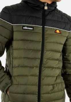 Ellesse Giacca InvernaleVert Uomo Giacche EL922T095-M11 -Ellesse 54ae927a03f9404fbe4f0b8c30219d91