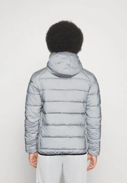 Ellesse Vermentino JacketGiacca InvernaleSilver Uomo Abbigliamento EL942F013-D12 4 Ellesse Vermentino JacketGiacca InvernaleSilver Uomo Abbigliamento EL942F013-D12 -Ellesse 5b7e213f82614781b47b00e2d229bd52