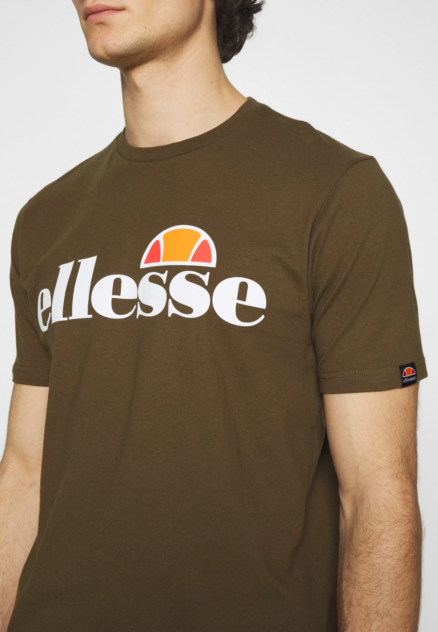 Sl Prado TeeT-Shirt Con StampaKhaki Uomo T-shirt e polo EL922O06W-N11 Ellesse Sl Prado TeeT-Shirt Con StampaKhaki Uomo T-shirt E Polo EL922O06W-N11 -Ellesse 64401b1a85b64848bb1f9d4a9204c9c3 scaled
