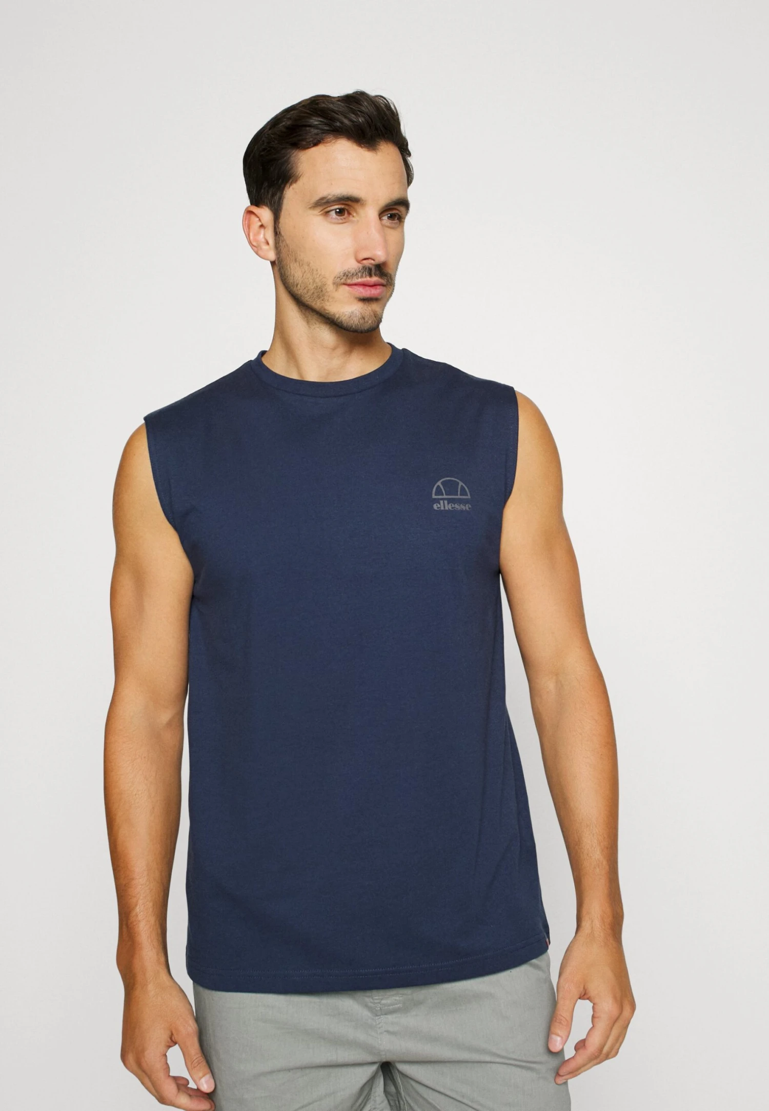 Rollis Vest 3 PackMaglietta IntimaWhite/Black/Navy Uomo Intimo EL982Q000-A12 Ellesse Rollis Vest 3 PackMaglietta IntimaWhite/Black/Navy Uomo Intimo EL982Q000-A12 -Ellesse 6a7e13c62a844a4dbe44046059723f71 scaled