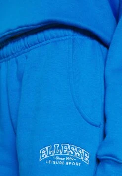 Ellesse Couve - Pantaloni Sportivi - Blue 9 Ellesse Couve - Pantaloni Sportivi - Blue -Ellesse 6d4f3ef7a53c48eaa5b67c45b057fea4