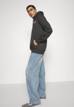 Ellesse SollevaFelpa Con CappuccioDark Grey Uomo Abbigliamento EL922S0CI-C11 -Ellesse 6f4629decdd5419a92747cfcd002e86e