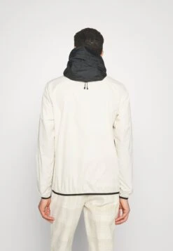 Ellesse Abetano Oh JacketGiacca A VentoBeige Uomo Abbigliamento EL922T09W-B11 5 Ellesse Abetano Oh JacketGiacca A VentoBeige Uomo Abbigliamento EL922T09W-B11 -Ellesse 795d3e1ffc7d4f20bf781c7039e30a88