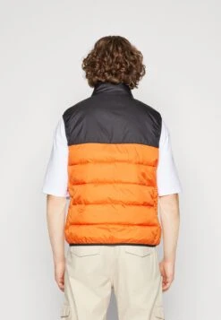 Ellesse AndrioSmanicatoOrange Uomo Giacche EL922T087-H11 -Ellesse 7a4c433d4a72492ca851ea8dc198af5e