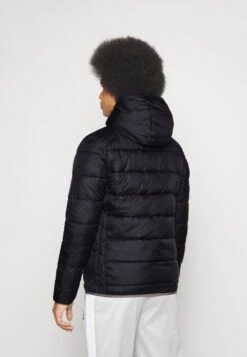 Ellesse Vermentino JacketGiacca InvernaleBlack Uomo Abbigliamento EL942F013-Q11 -Ellesse 801f9454815147a8b1f6bf3076e40e0a