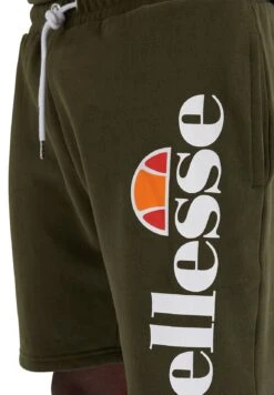 Ellesse BossiniShortsGrün Uomo Bermuda EL922F01G-M11 -Ellesse 89a7400ab2d346f795f5a61ba0b658a1