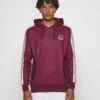 Ellesse Golini HoodieFelpa Con CappuccioBurgundy Uomo Abbigliamento EL942G038-G11 2 Ellesse Golini HoodieFelpa Con CappuccioBurgundy Uomo Abbigliamento EL942G038-G11 -Ellesse 8ce1ee039c9a4fe2bb42e2d46d03ad01