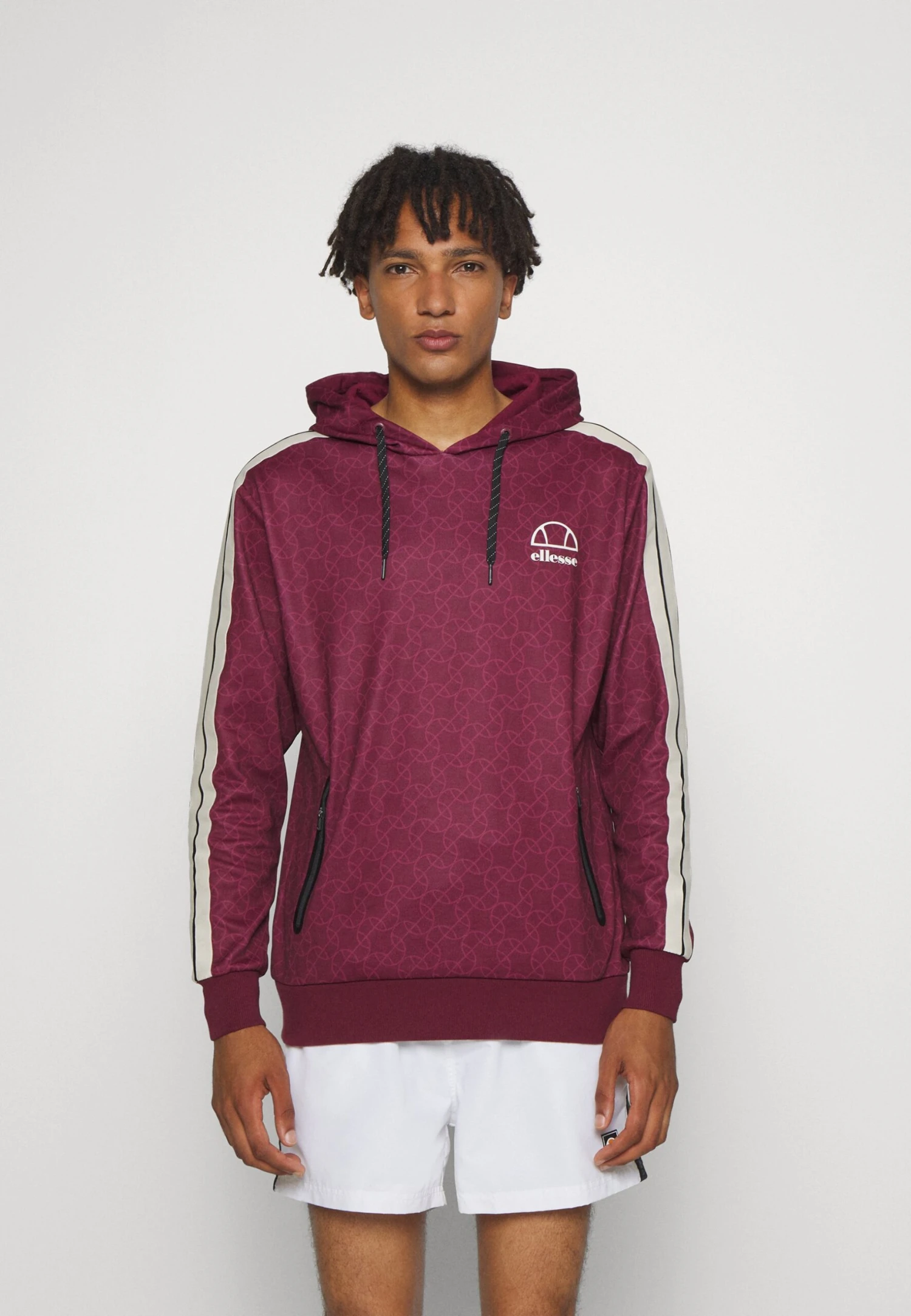 Golini HoodieFelpa Con CappuccioBurgundy Uomo Abbigliamento EL942G038-G11 Ellesse Golini HoodieFelpa Con CappuccioBurgundy Uomo Abbigliamento EL942G038-G11 -Ellesse 8ce1ee039c9a4fe2bb42e2d46d03ad01 scaled