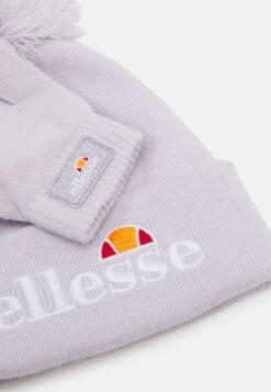 Ellesse Velly Pom Pom Bubb Junior Unisex Set BerrettoLilac Bambini Cappelli & Berretti EL953W008-I11 5 Ellesse Velly Pom Pom Bubb Junior Unisex Set BerrettoLilac Bambini Cappelli & Berretti EL953W008-I11 -Ellesse 8f720ffd0de243ec84efeb47910f7e1e