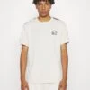 Ellesse Venuto TeeT-Shirt Con StampaOff-White Uomo Abbigliamento EL942D051-A11 2 Ellesse Venuto TeeT-Shirt Con StampaOff-White Uomo Abbigliamento EL942D051-A11 -Ellesse 8fbc1218664f4626ad8f2ee2eb3c75c3