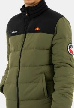 Ellesse Giacca InvernaleVert Uomo Giacche EL922T097-M11 4 Ellesse Giacca InvernaleVert Uomo Giacche EL922T097-M11 -Ellesse a05e1478c04948f4818fee3442138fe1