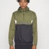 Ellesse Brando JacketGiacca A VentoKhaki/Black Uomo Giacche EL942F03R-N11 -Ellesse a32537f3f2b44cde82763fd74fccf66f