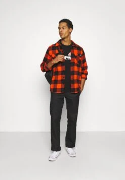 Ellesse Sl Prado TeeT-Shirt Con StampaBlack Uomo T-shirt E Polo EL922O06W-Q11 3 Ellesse Sl Prado TeeT-Shirt Con StampaBlack Uomo T-shirt E Polo EL922O06W-Q11 -Ellesse adeae31d62724d67ad85ffeda95d02fb