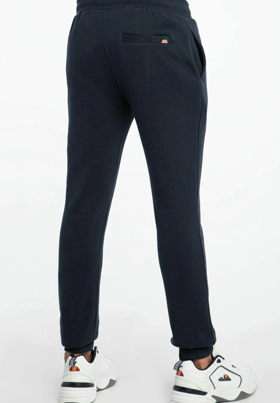 Granite Pantaloni SportiviBlue Uomo Pantaloni sportivi e joggers EL922E047-K11 Ellesse Granite Pantaloni SportiviBlue Uomo Pantaloni Sportivi E Joggers EL922E047-K11 -Ellesse ae8d6188a41c437282f4513dca5cb51f