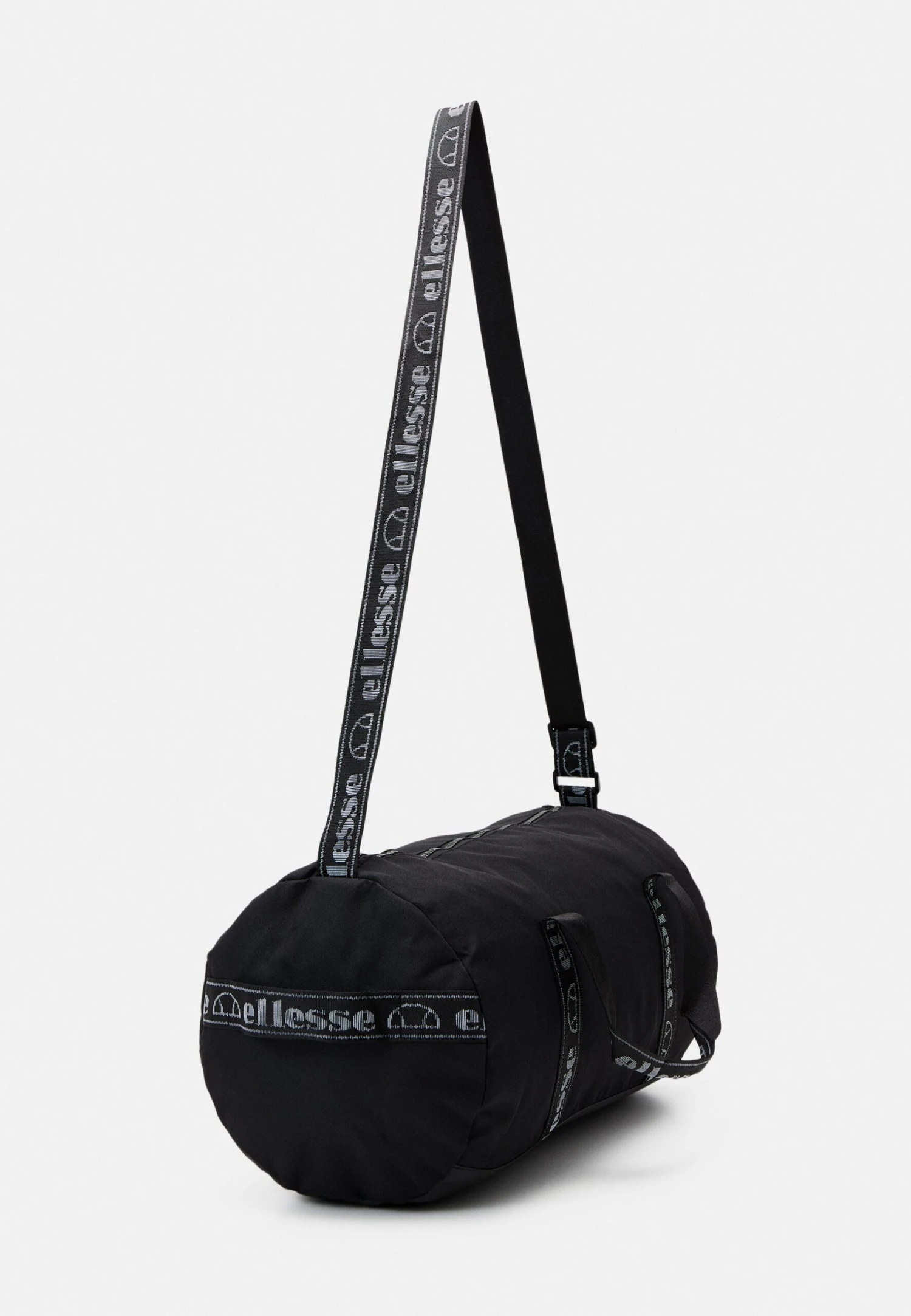 Berali BarrelBorsa Per Lo SportBlack Bambini Zaini e borse EL953I01R-Q11 Ellesse Berali BarrelBorsa Per Lo SportBlack Bambini Zaini E Borse EL953I01R-Q11 -Ellesse b258f33ffec849b6b0ffd9216cd3c7f3 scaled