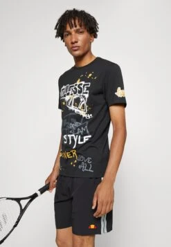 Ellesse RawsonPantaloncini SportiviBlack Uomo Abbigliamento EL942E04H-Q11 5 Ellesse RawsonPantaloncini SportiviBlack Uomo Abbigliamento EL942E04H-Q11 -Ellesse b51933615cdb447793b87c304d2796d8