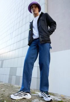 Ellesse BifinoGiacca LeggeraBlack Uomo Giacche EL922E04J-Q11 -Ellesse be27e1522d154775a0d9fc62fe2f5f59