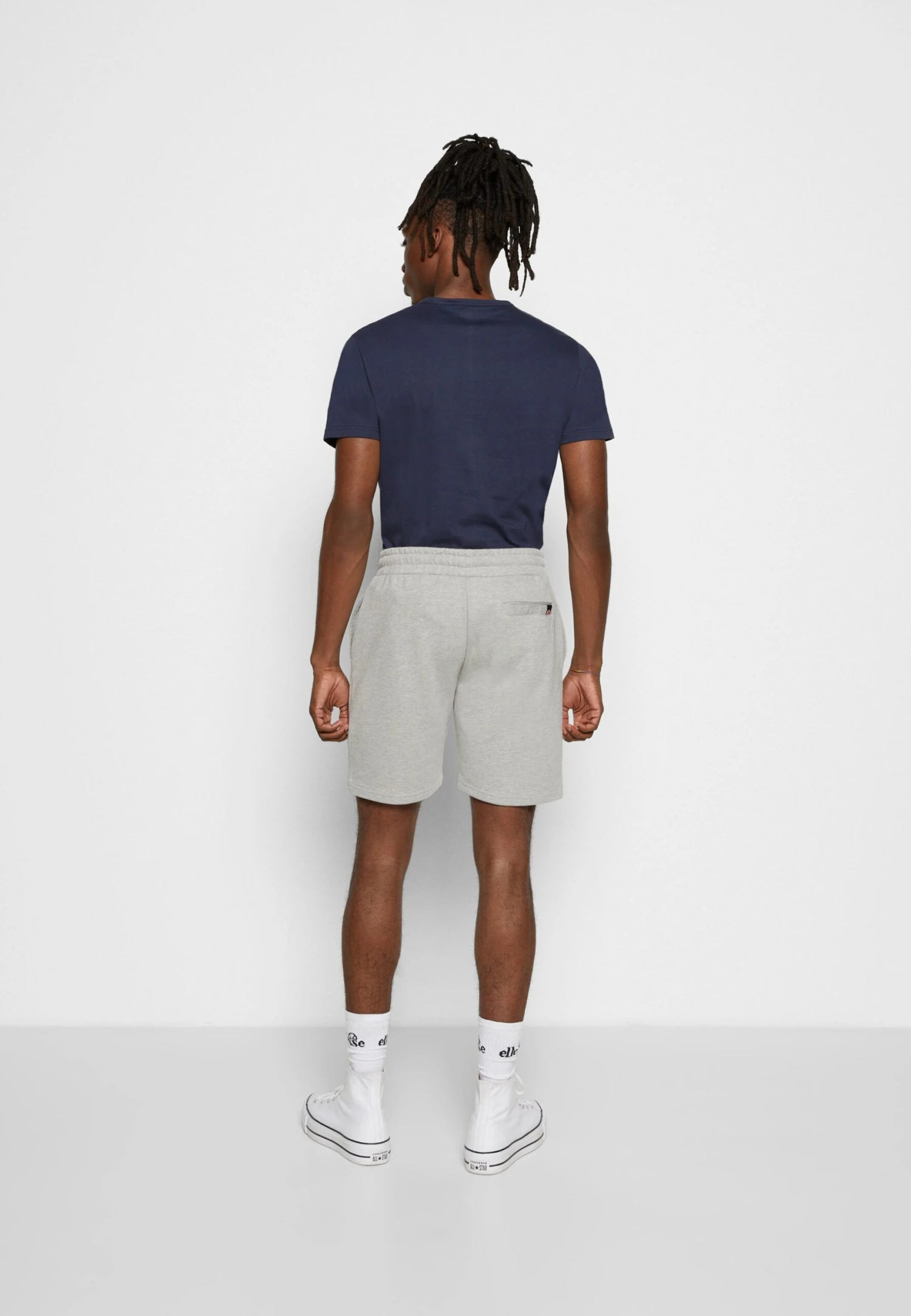 Silvan - Pantaloni Sportivi - Grey Ellesse Silvan - Pantaloni Sportivi - Grey -Ellesse c1631be5bae4478fb1584f3271e0d424 scaled