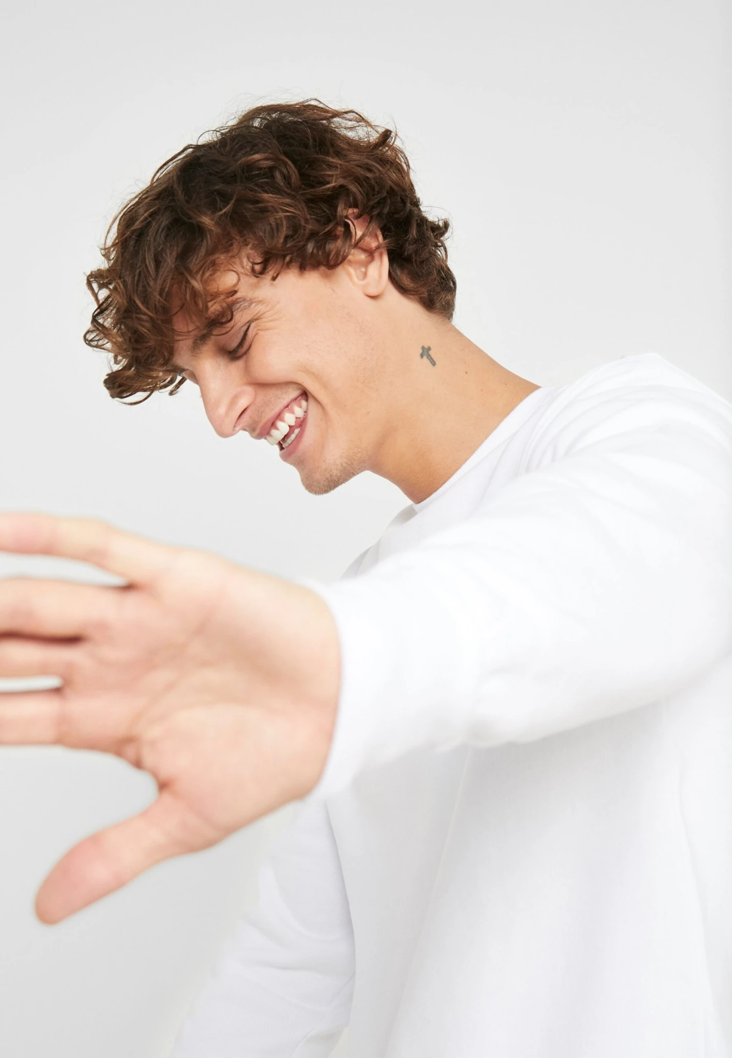 DiveriaFelpaWhite Uomo Maglieria e Felpe EL922S00T-A11 Ellesse DiveriaFelpaWhite Uomo Maglieria E Felpe EL922S00T-A11 -Ellesse c2fb45062b5a485db88a712437946623 scaled