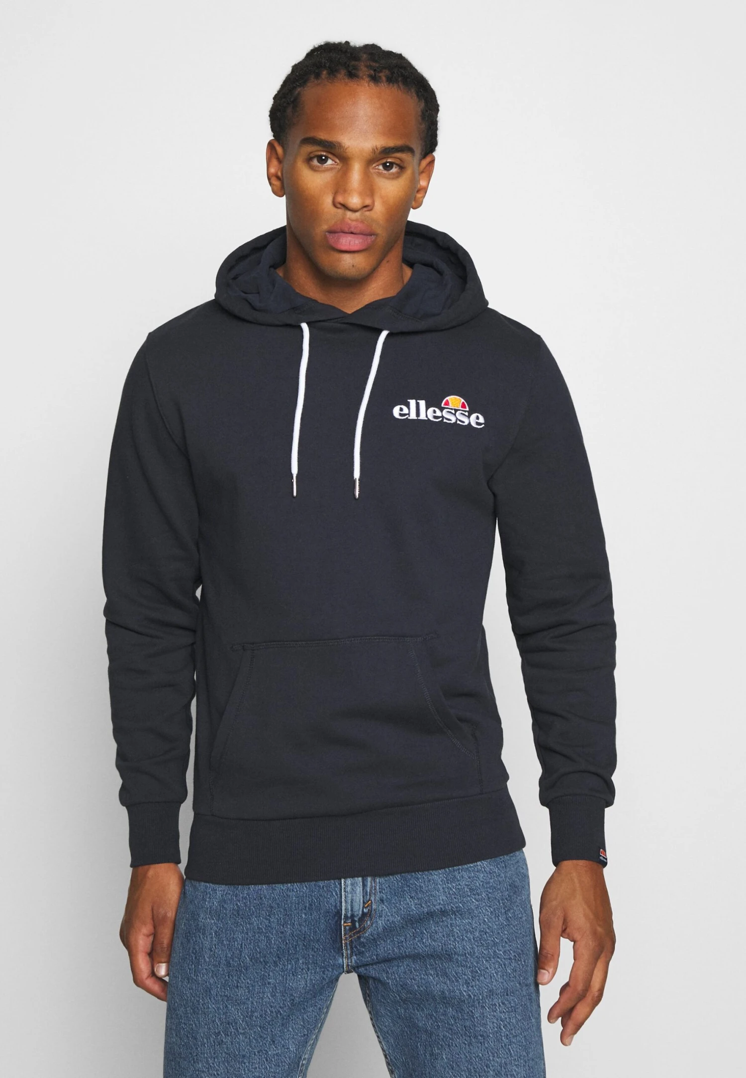 PrimeroFelpa Con CappuccioNavy Uomo Maglieria e Felpe EL922S03J-K11 Ellesse PrimeroFelpa Con CappuccioNavy Uomo Maglieria E Felpe EL922S03J-K11 -Ellesse c46147bd2d4a41918883fdb4ad2e3766 scaled