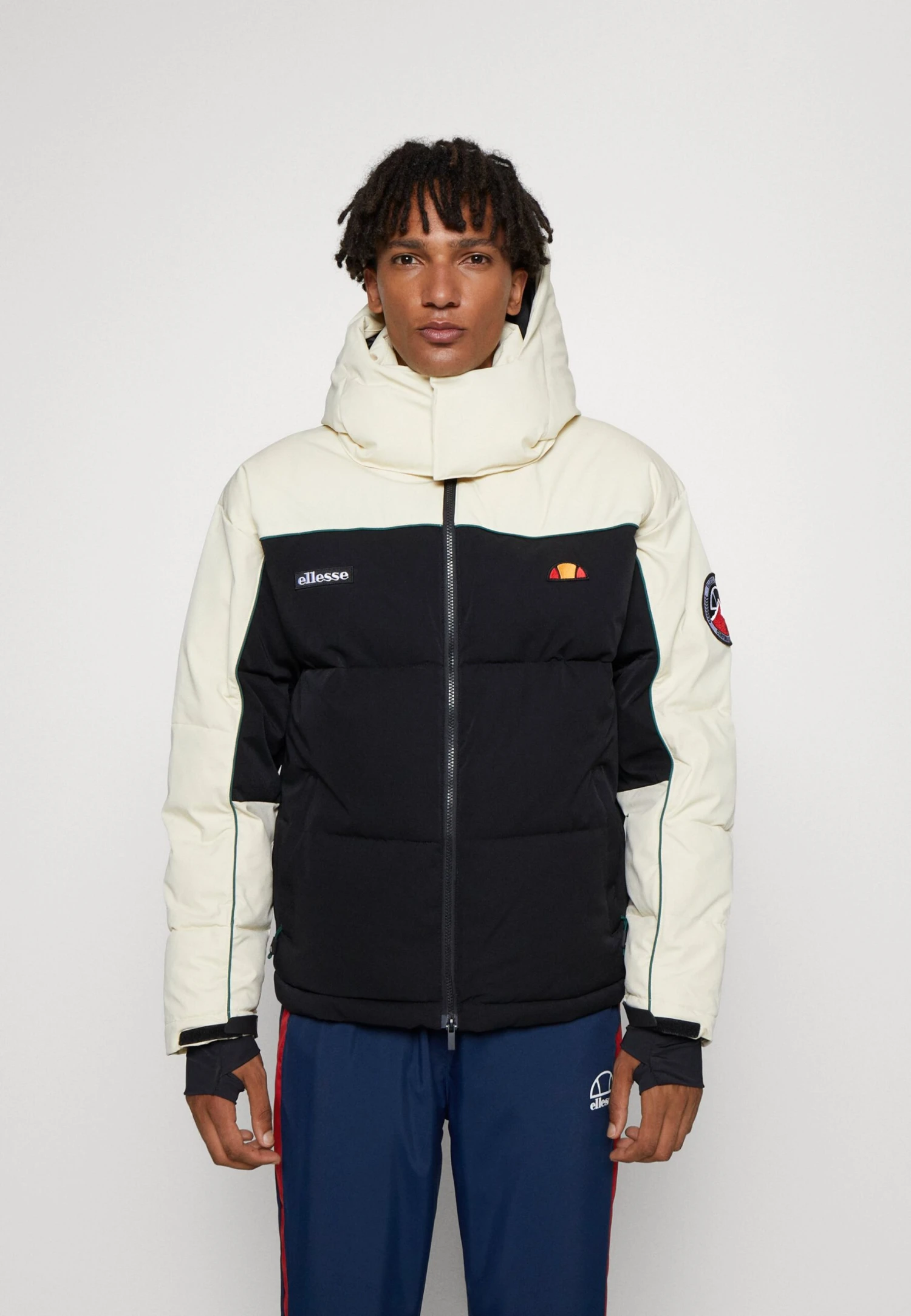 Strezing Padded JacketGiacca InvernaleBlack Uomo Giacche EL942F03I-Q11 Ellesse Strezing Padded JacketGiacca InvernaleBlack Uomo Giacche EL942F03I-Q11 -Ellesse d0fe4d74c6a7483ea0ef8965e65b8b46 scaled