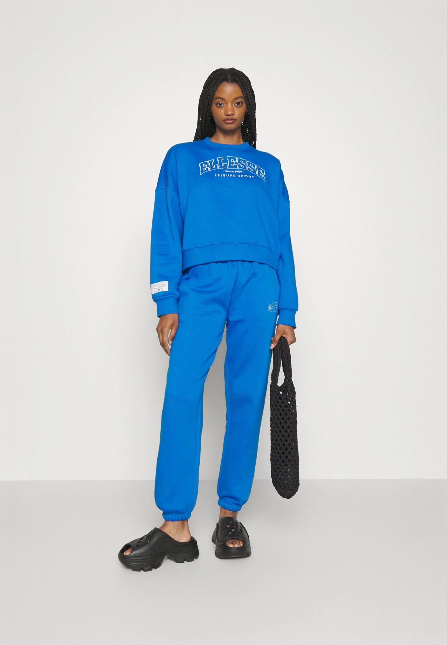 Lomond Oversized FelpaRoyal Blue Donna Felpe EL921J09O-K11 Ellesse Lomond Oversized FelpaRoyal Blue Donna Felpe EL921J09O-K11 -Ellesse d1087efcfc75438e89507eb68371bfd1 scaled