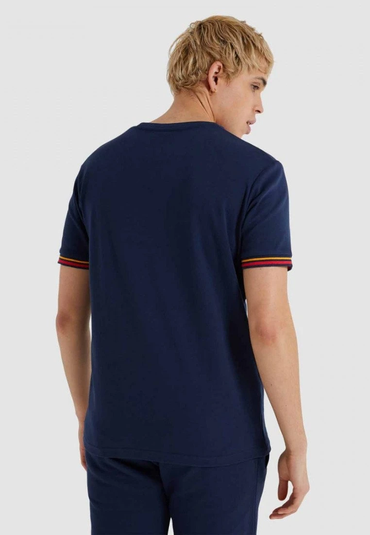 TowersT-Shirt BasicBlue Uomo T-shirt e polo EL922O0DC-K11 Ellesse TowersT-Shirt BasicBlue Uomo T-shirt E Polo EL922O0DC-K11 -Ellesse d2c07dc29f2b4f7cad013757f61566e0