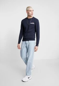 Ellesse FierroFelpaNavy Uomo Maglieria E Felpe EL922S02I-K11 -Ellesse d4f2e38aa3b44621b70b1542b3ce08e3
