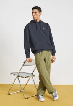 Ellesse Caldine HoodyFelpaDark Blue Uomo Maglieria E Felpe EL922S0CJ-K11 -Ellesse dccc6b2ac7bf496e8d74ffed18ccf627