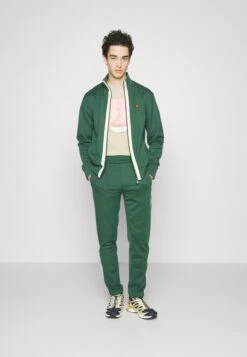 Ellesse Berlusoni Track TopGiacca SportivaDark Green Uomo Abbigliamento EL922T09Y-M11 -Ellesse e1f8efe677614e72aee1ebd4b9c64a4b