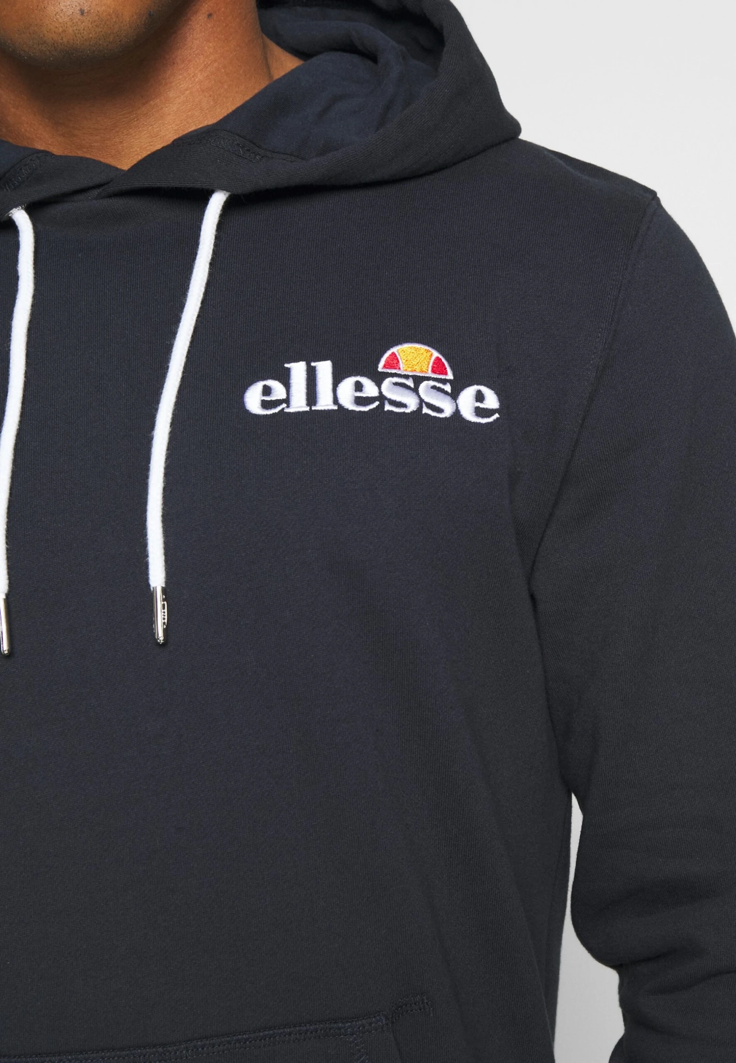 PrimeroFelpa Con CappuccioNavy Uomo Maglieria e Felpe EL922S03J-K11 Ellesse PrimeroFelpa Con CappuccioNavy Uomo Maglieria E Felpe EL922S03J-K11 -Ellesse eb042745cab44bc2903fc9143ab45470 scaled