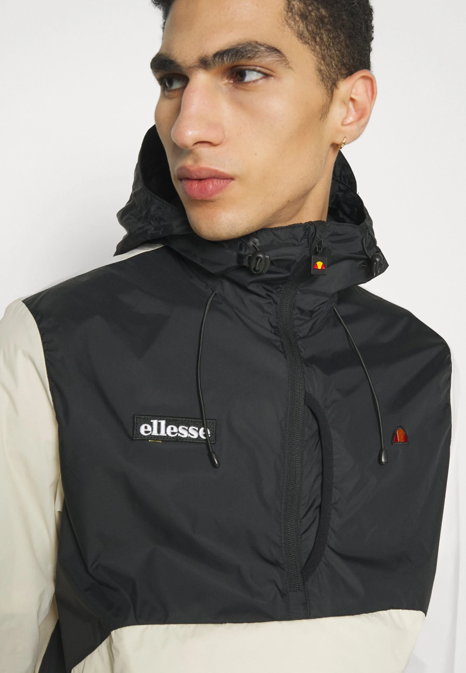Abetano Oh JacketGiacca A VentoBeige Uomo Abbigliamento EL922T09W-B11 Ellesse Abetano Oh JacketGiacca A VentoBeige Uomo Abbigliamento EL922T09W-B11 -Ellesse ee74c7bc6405403e82a0ac50e0cd9bf7 scaled