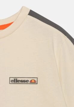 Ellesse Pergo TeeT-Shirt Con StampaOff-White Bambini T-shirt & Top EL924G02J-A11 -Ellesse f12d56ffac644eaca231c6fd27aad729