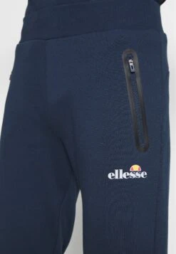 Ellesse OsteriaPantaloni SportiviNavy Uomo Pantaloni EL942E01K-K11 -Ellesse f2761c5f81234c7681a782bf0fce7a47